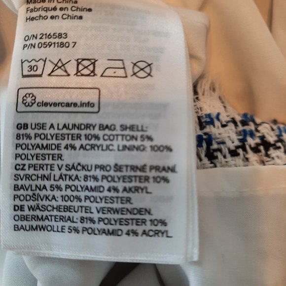 H&M navy, white and black tweed texturized mini skirt with fringe, size 6 - Picture 11 of 11